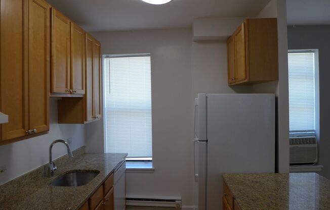 1 bed, 1 bath, 673 sqft, $1,795, Unit 708