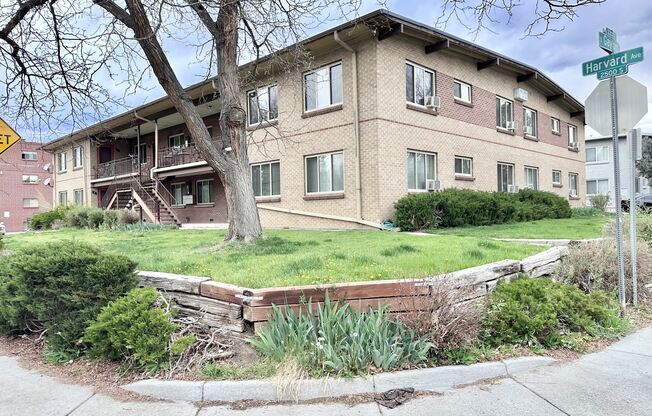 Parklane Apartments