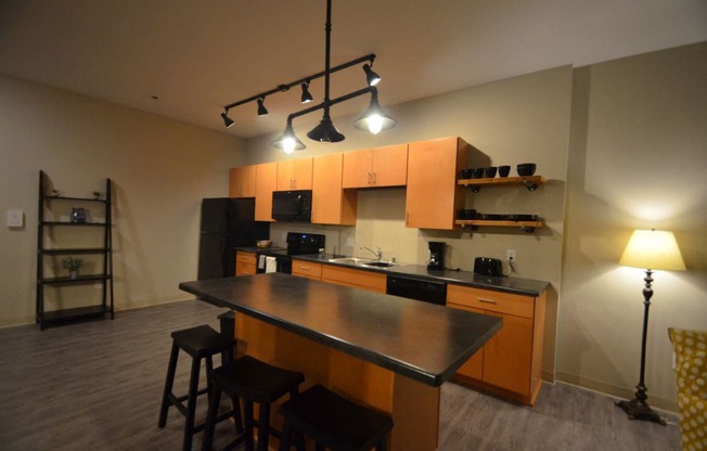 Hub | 3 BR | 2 Bath | Kitchen | Three Sixty Real Estate