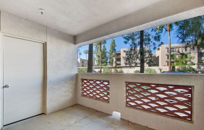 2 beds, 1.5 baths, $1,845