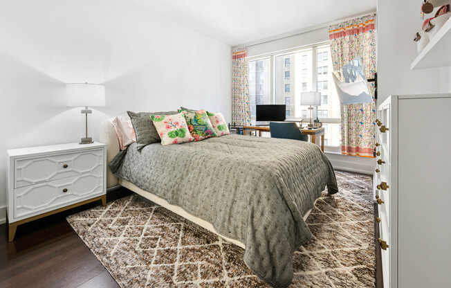 1 bed, 1 bath, 690 sqft, $4,400, Unit 6F