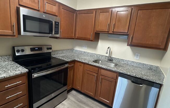 1 bed, 1 bath, 745 sqft, $1,650, Unit 14202 #202