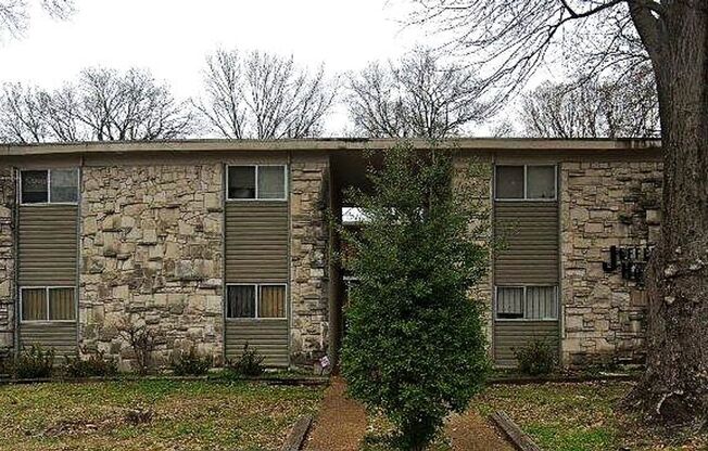 2092 Jefferson