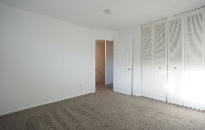 2 beds, 1.5 baths, $2,250, Unit 1181