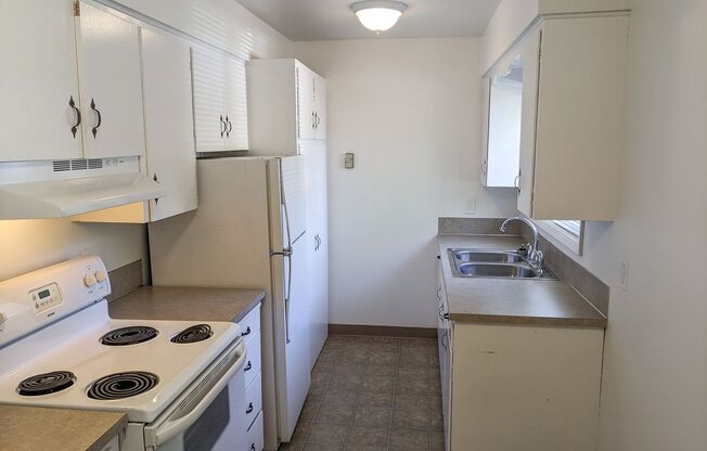 1 bed, 1 bath, $1,025, Unit 01