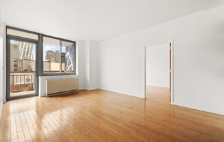 2 beds, 2 baths, $7,450, Unit 11B