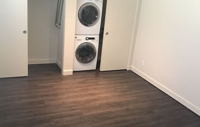 1 bed, 1 bath, 665 sqft, $1,595