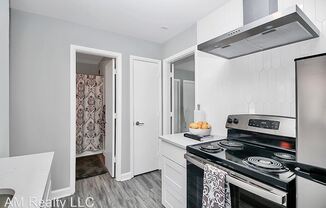 2000 Patio Court