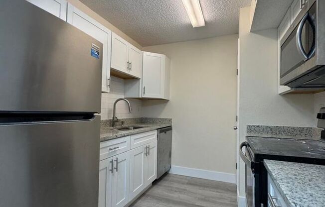 2/2 Georgetown Lakes Condo