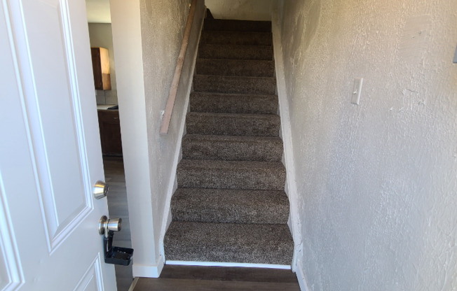 1105 1 AVE