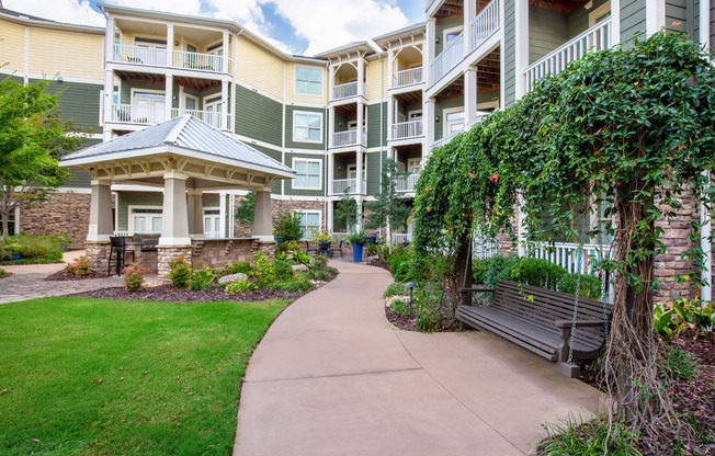 Parc at Grandview Apartments outdoor bench swing