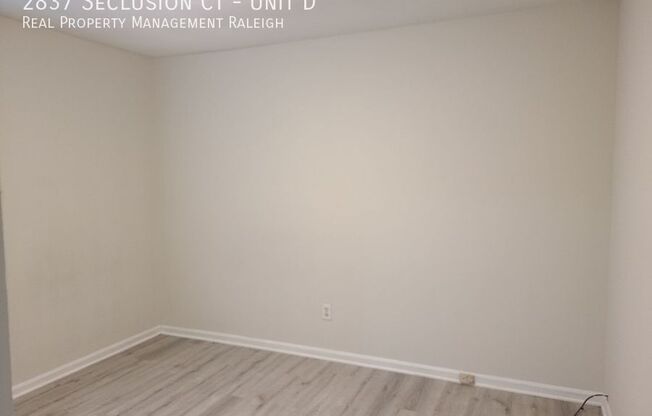 2837 SECLUSION CT
