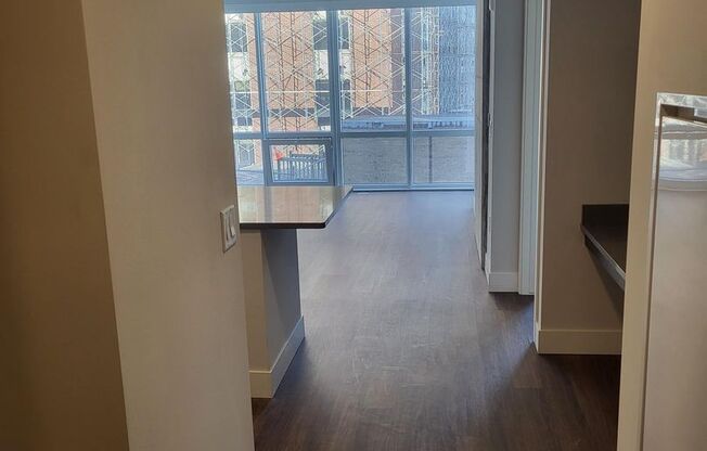 1 bed, 1 bath, 808 sqft, $2,450, Unit #327