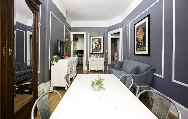 102 W 86 ST