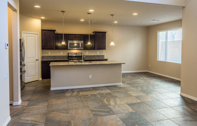 ABSOLUTELY STUNNING HOME IN POSH DOWNTOWN SUMMERLIN!