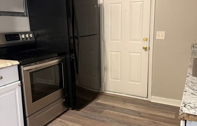 2 bedroom/1 bath