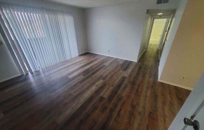 2 beds, 2 baths, $2,025, Unit 02