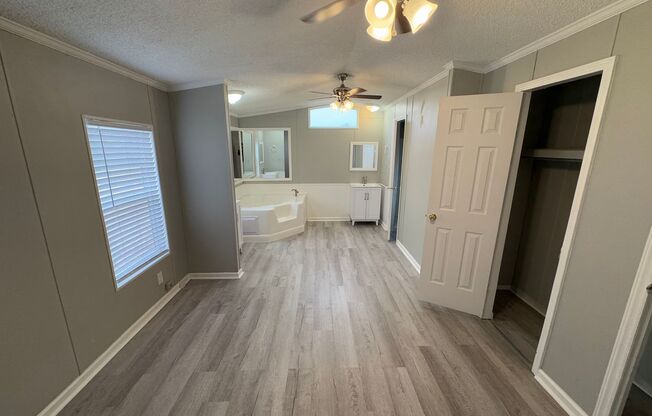 2 beds, 2 baths, $1,299