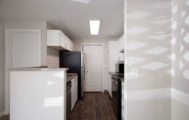 Stonesthrow Apartments Kitchen