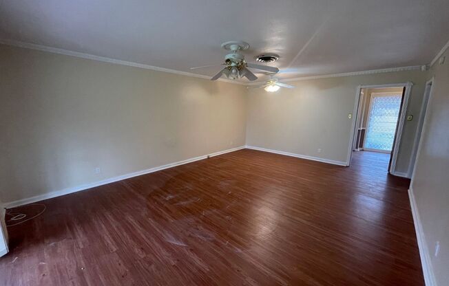 3 beds, 2 baths, $1,900