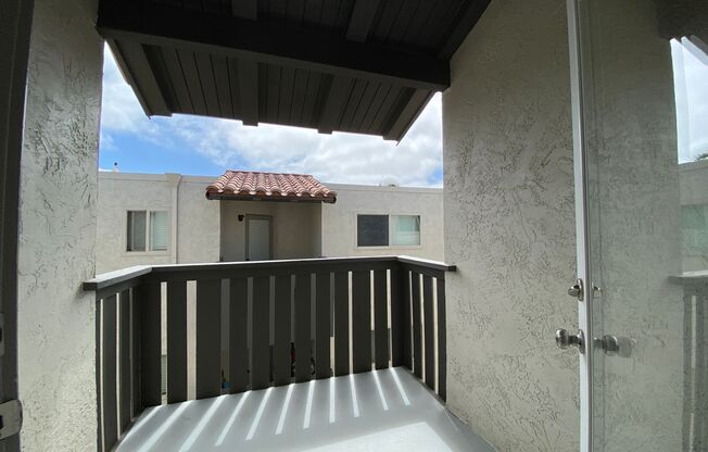 1 bed, 1 bath, 671 sqft, $2,425, Unit E-220
