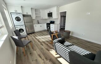 Charming 1-Bedroom ADU in West Hills w Move-In Special!