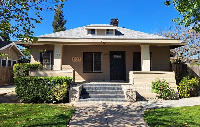 827 E DUDLEY AVE