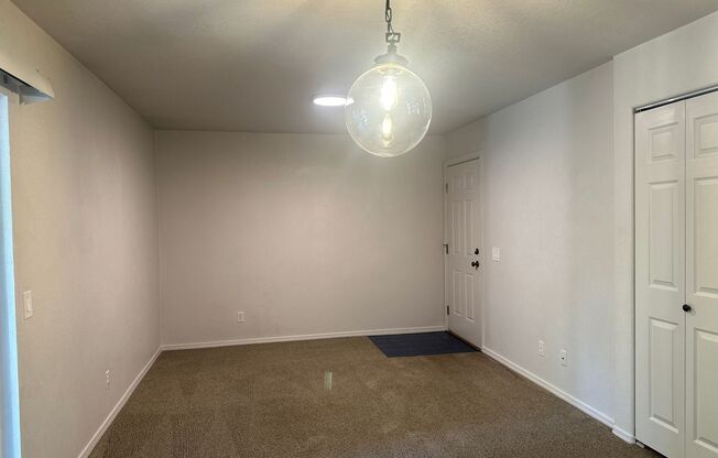 Updated Westside downstairs apartment in the Forest Condominiums just off Newport!