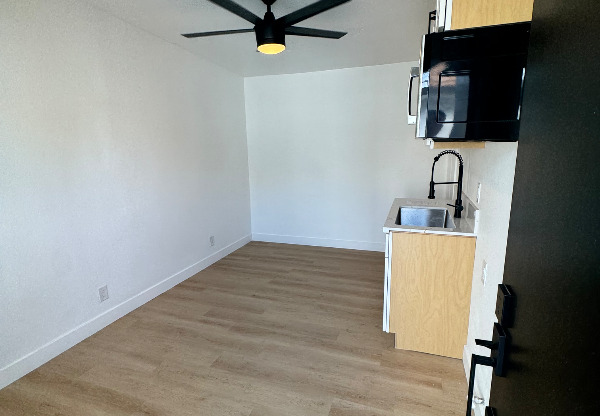 2616 W BEVERLY BLVD