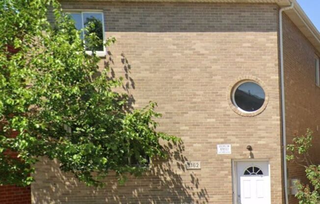 3162 S. Throop
