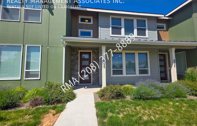 4735 W SANTA FE LN