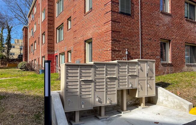 2 beds, 1 bath, 603 sqft, $1,800, Unit 5930-LL4