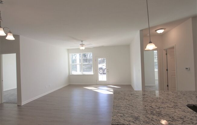 BEAUTIFUL 3BD 2.5 BTH Apartment home RAINTREE - Ballantyne Commons Pkwy - MOVE IN SPECIAL
