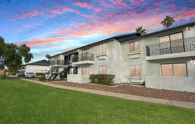 Country Creek Apartments