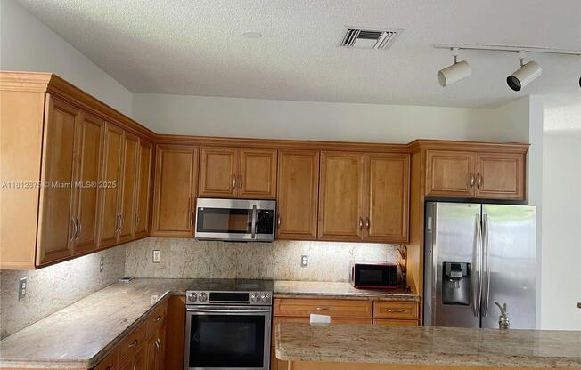 1320 NW 185 AVE