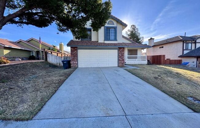 3 Bedroom 2.5 Bathroom Wildomar home for LEASE!