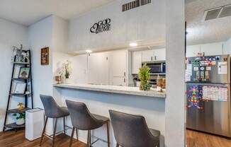 4643 COUNTRY CRK DR