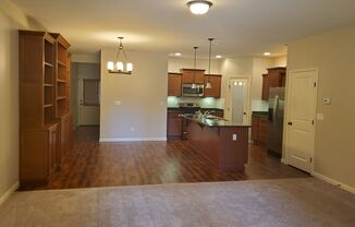 3 beds, 2.5 baths, $2,300