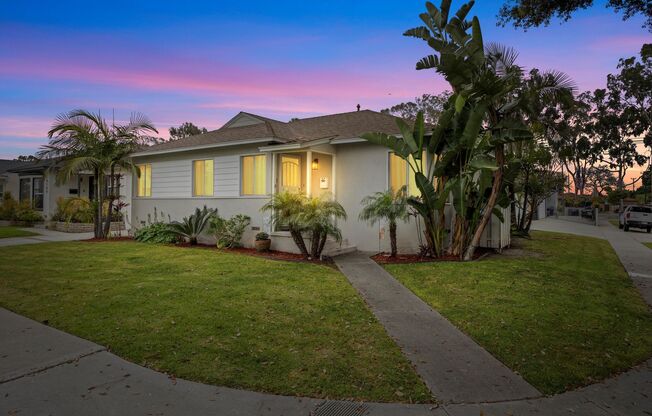 Beautiful Summer Home | Gorgoeus Yard | 3-Bedroom Home for Rent