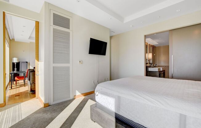 1 bed, 1.5 baths, $7,295