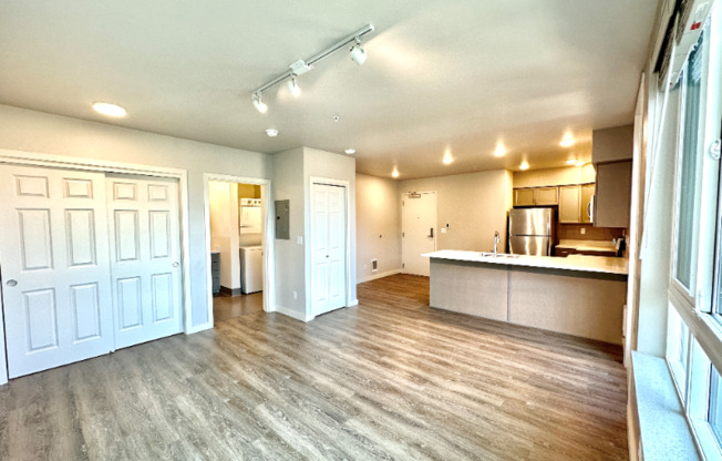 2330 YAKIMA CT