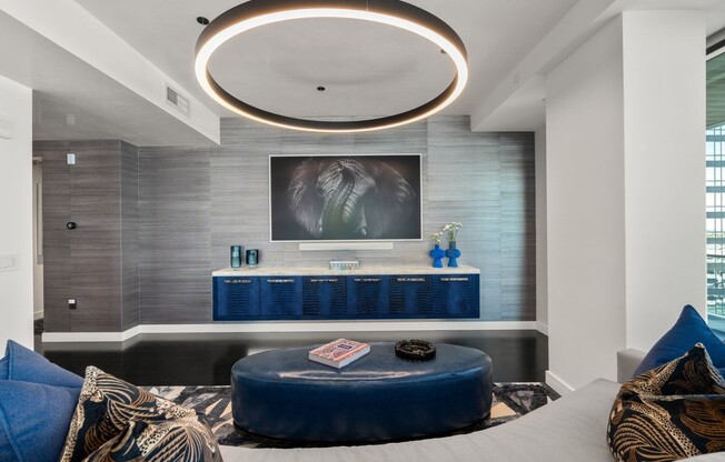 3 beds, 3.5 baths, 2,376 sqft, $30,000, Unit 10E