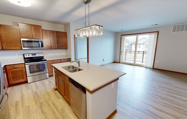 2 beds, 2 baths, 1,131 sqft, $1,755, Unit 2810-308