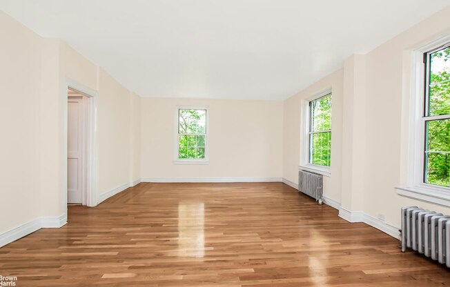 3902 MANHATTAN COLLEGE PKWY