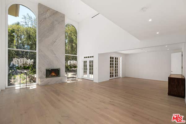 12330 RDG CIR