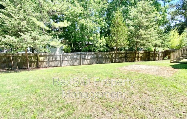 304 MINNIE CIR