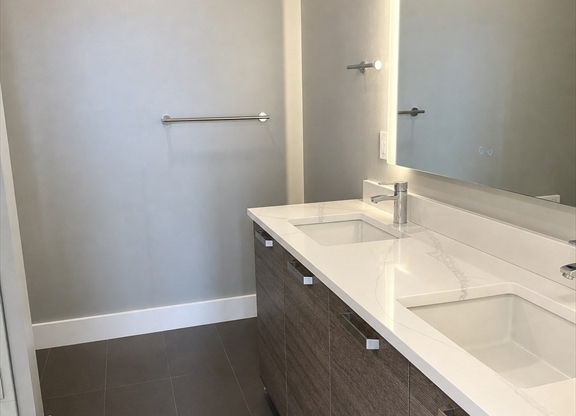 2 beds, 2 baths, 1,089 sqft, $4,500, Unit 501