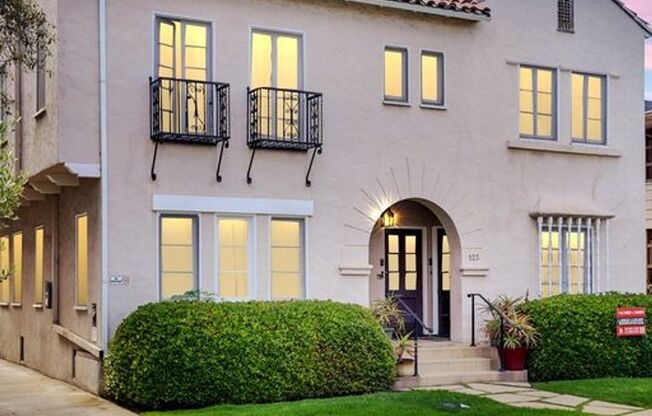 123 Hamilton Luxury Investments LLC