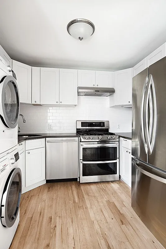 306 7 ST