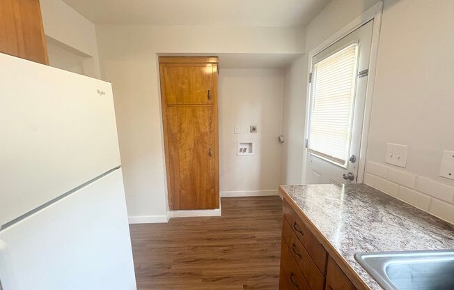 HPPh2415 - Gaiser Court Apartments
